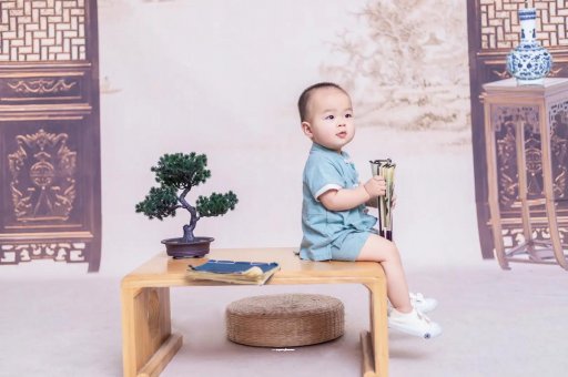 尉氏宝宝吃迷糊奶如何纠正